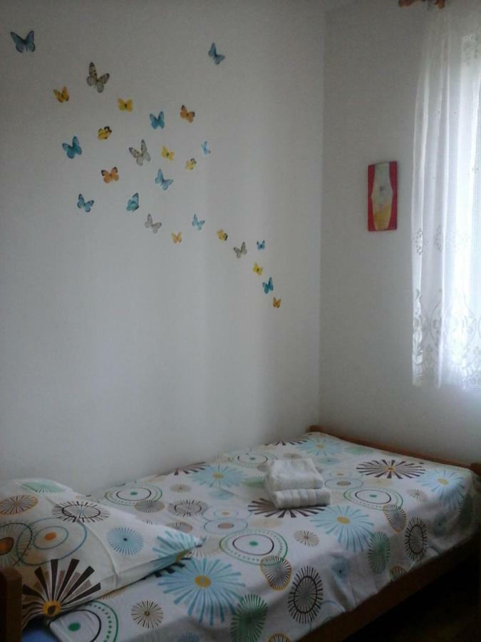 Guesthouse Leasol Lucija Exterior foto